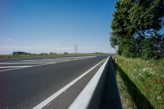 Ohne Verkehr lässt sich die Bundesstraße auch sicher mit dem Fahrrad befahren ;-) <br/><p style="font-size:10px">© Arno Declair</p>